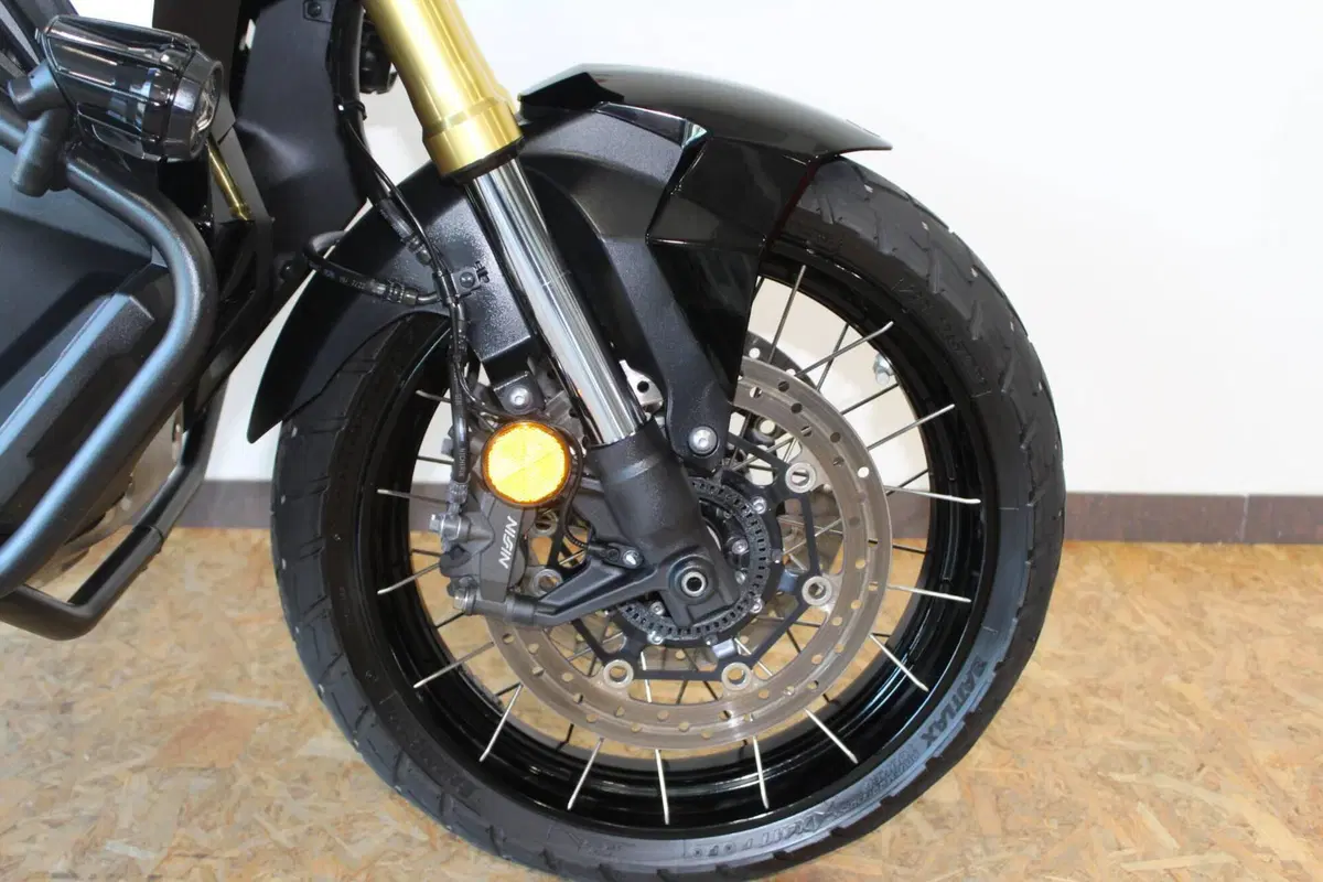 Honda X-ADV 750 DCT (2021 - 24) (15)