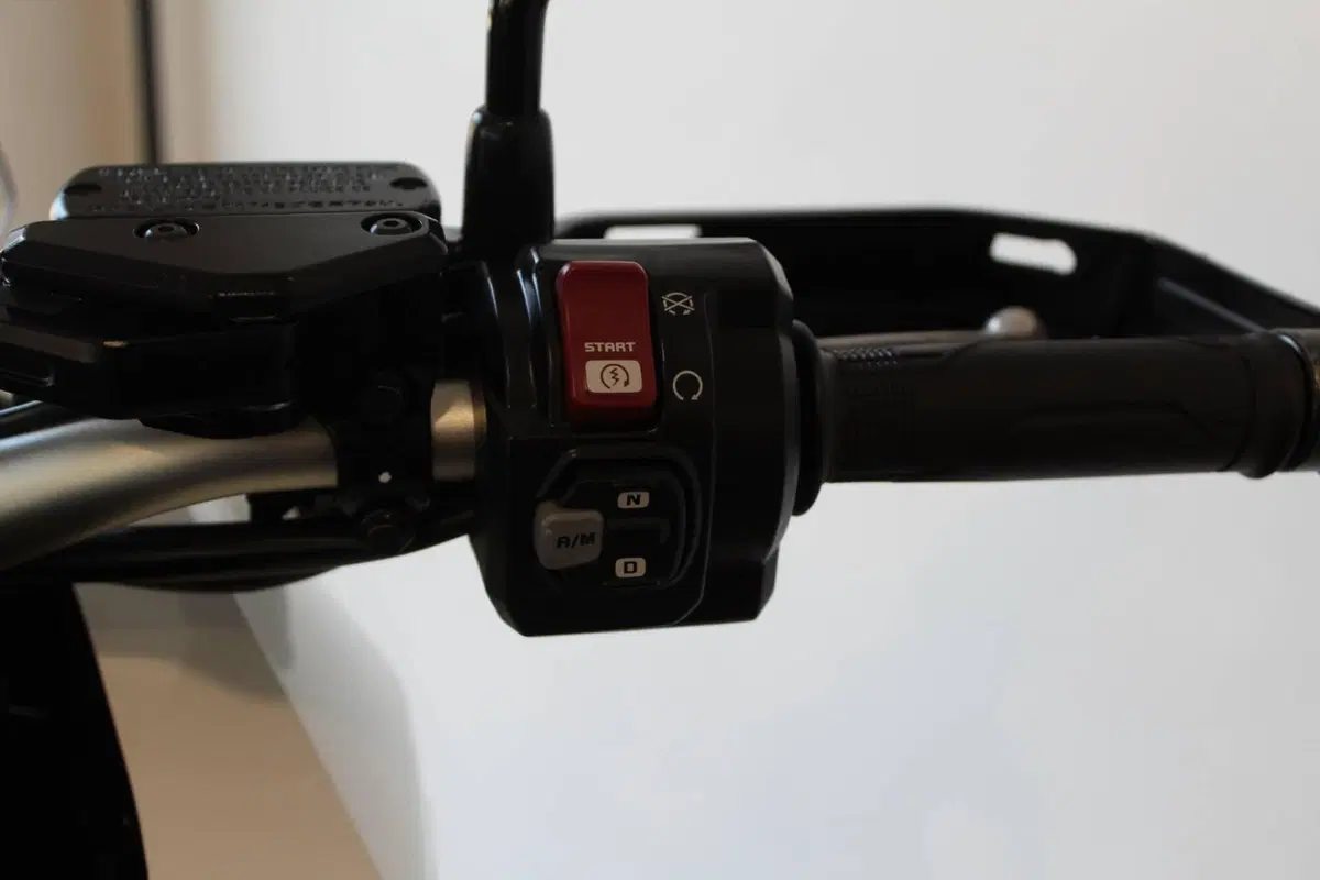 Honda X-ADV 750 DCT (2021 - 24) (6)