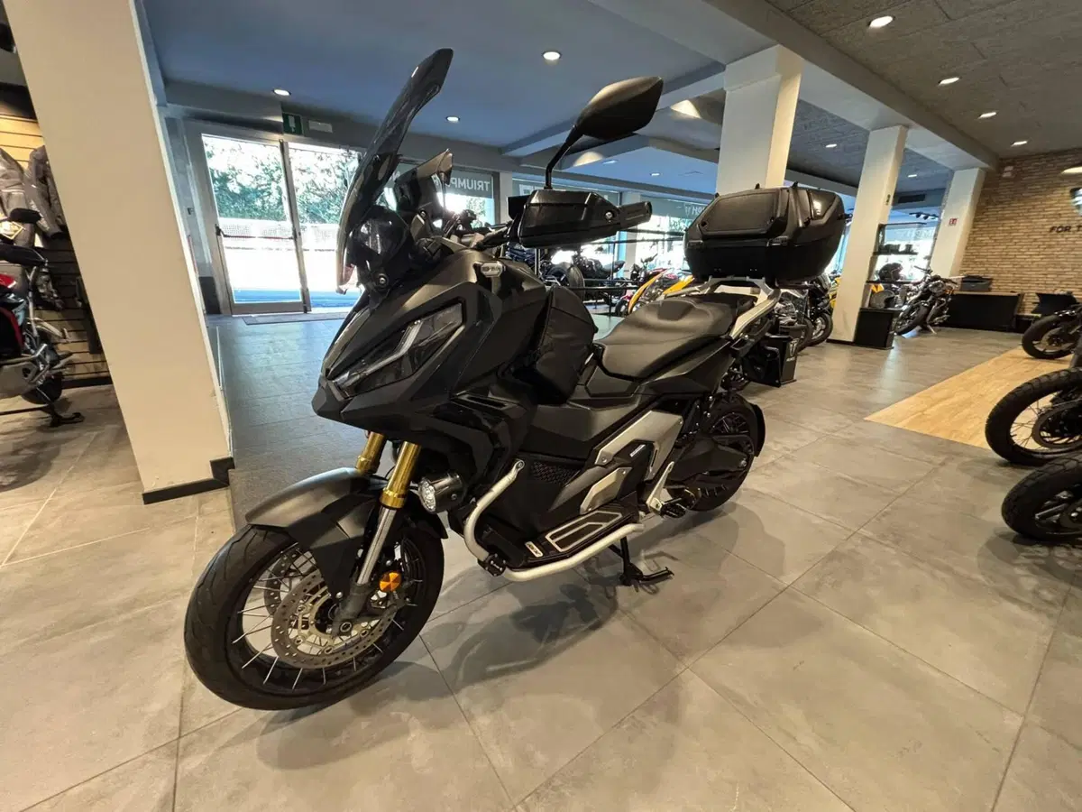 Honda X-ADV 750 DCT (2021 - 24) (4)