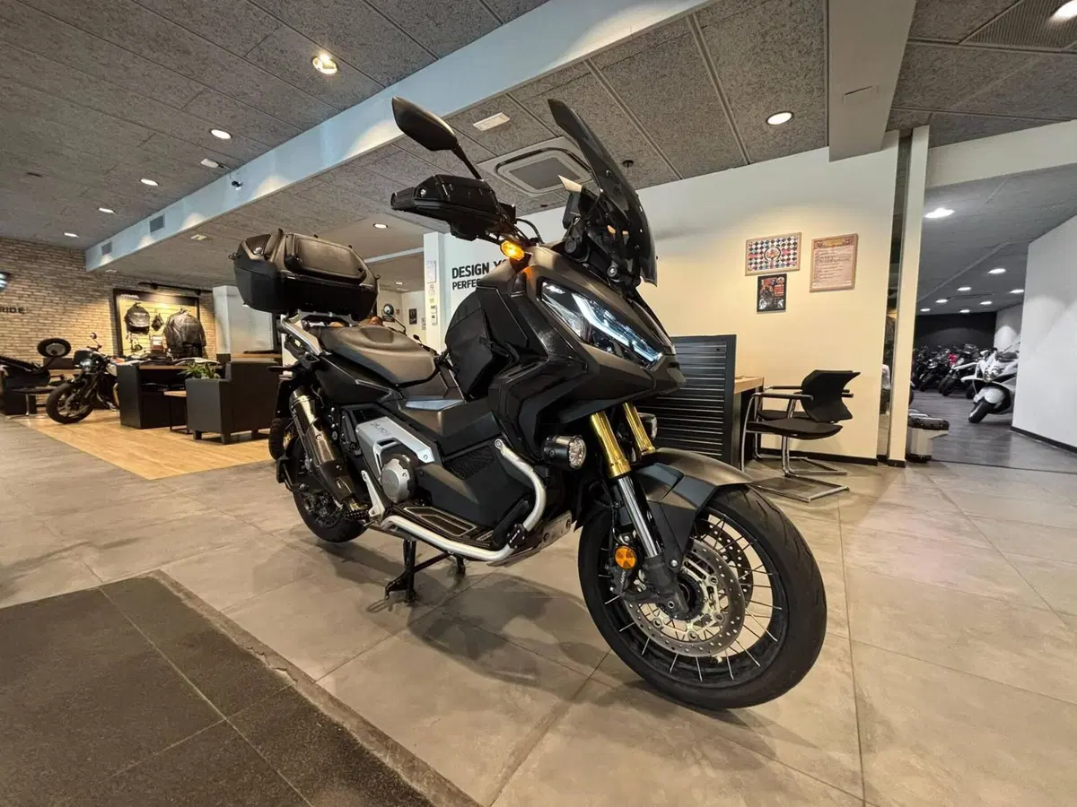 Honda X-ADV 750 DCT (2021 - 24) (3)
