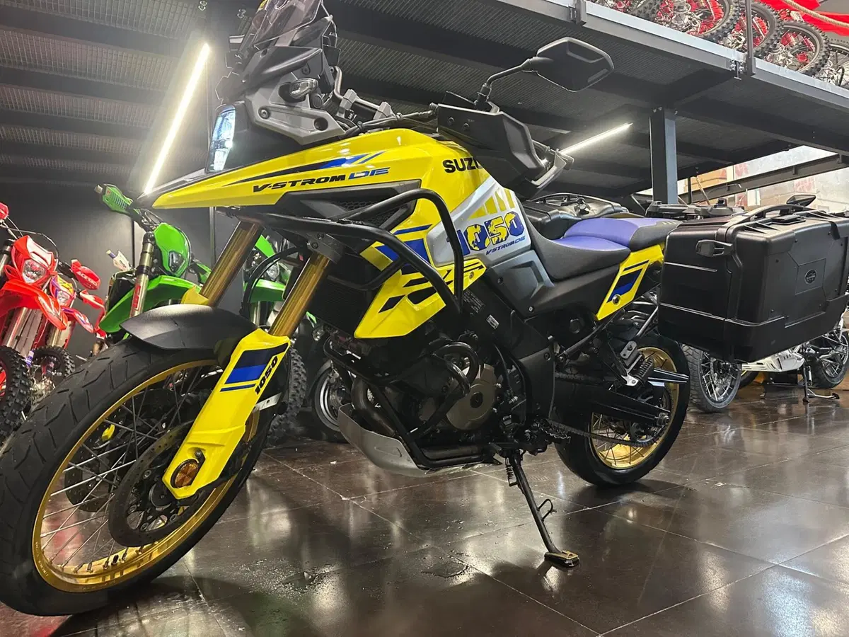 Suzuki V-Strom 1050DE (2023 - 24) (2)