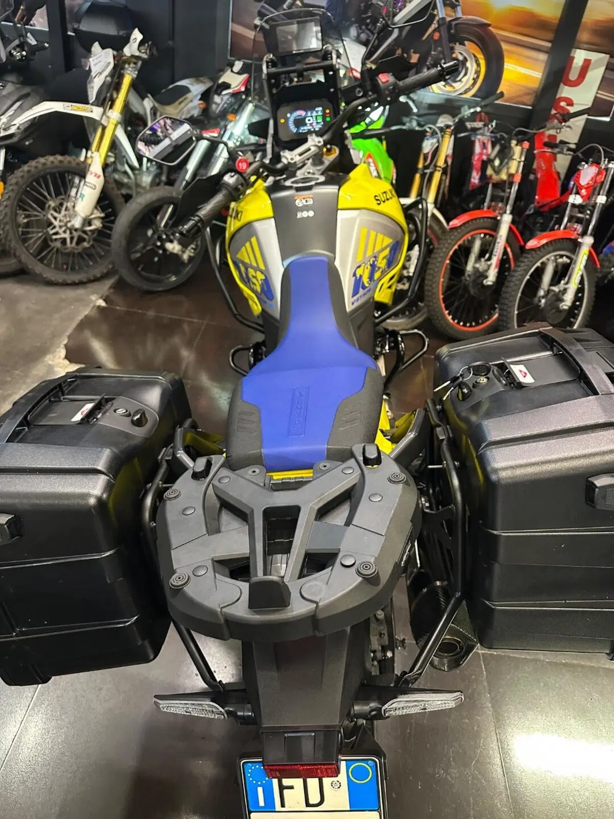 Suzuki V-Strom 1050DE (2023 - 24) (3)
