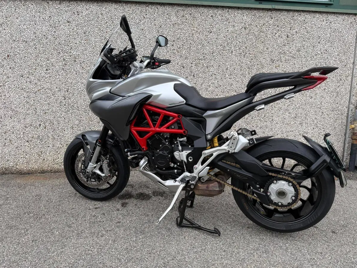 MV Agusta Turismo Veloce 800 (2017 - 19)