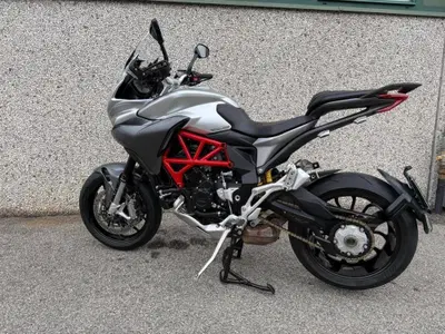 MV Agusta Turismo Veloce 800 (2017 - 19) usata