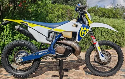 Husqvarna TE 300i (2023) usata