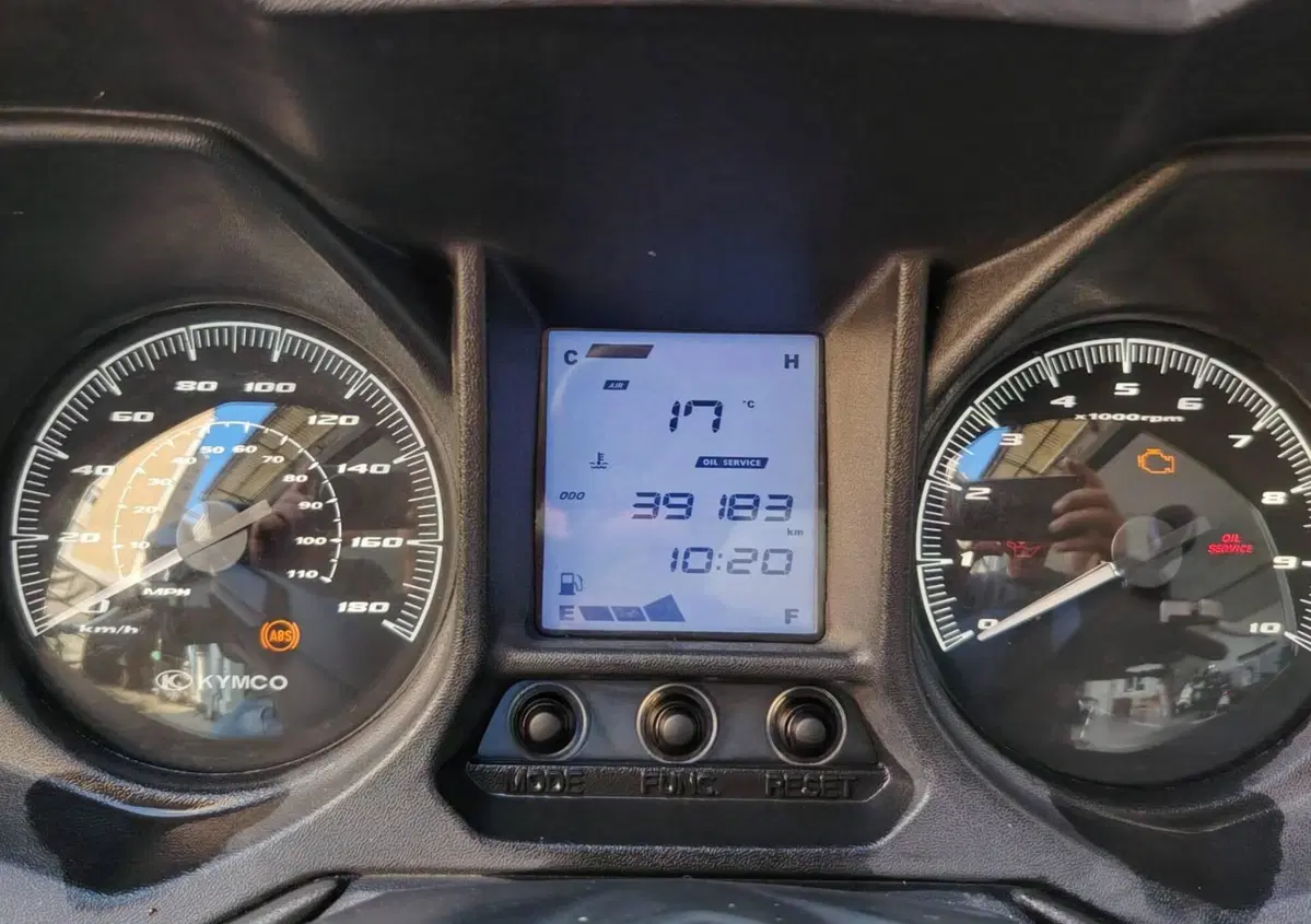 Kymco X-Town 300i ABS (2016 - 20) (5)