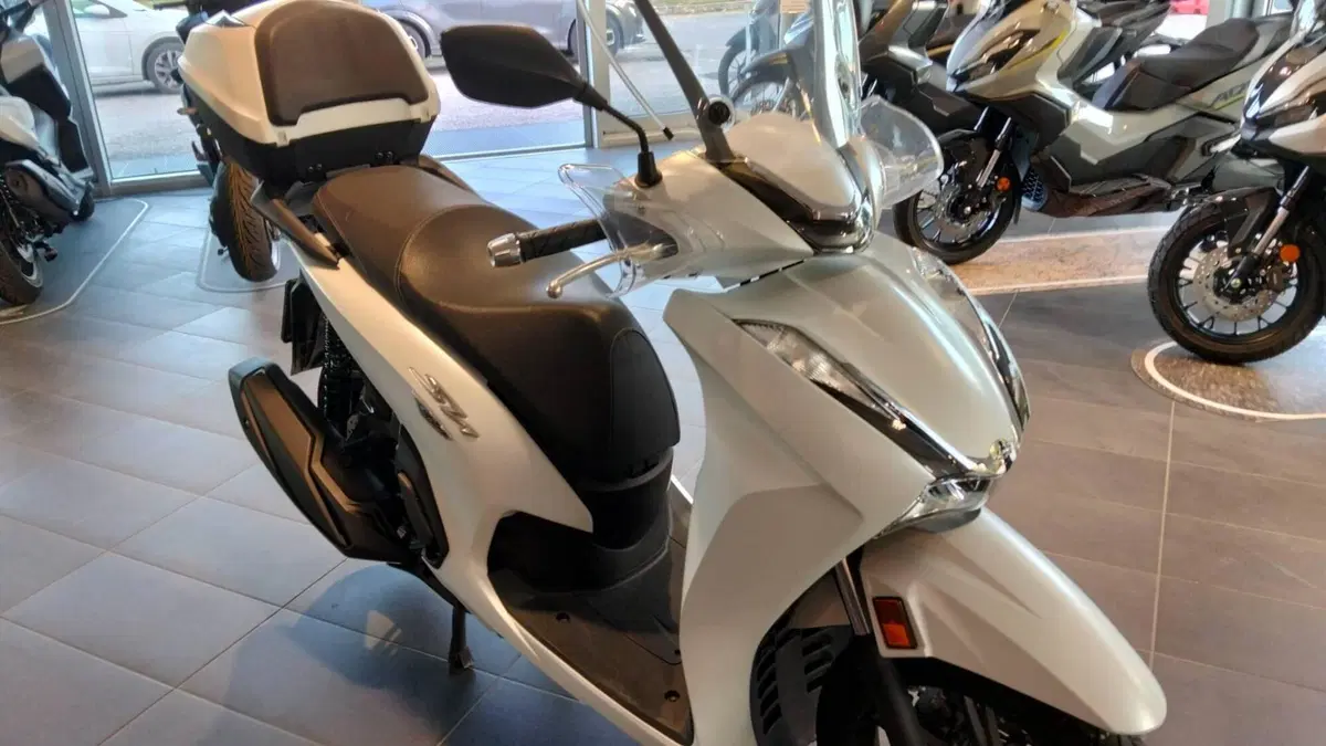Honda SH 350 (2021 - 24) (3)