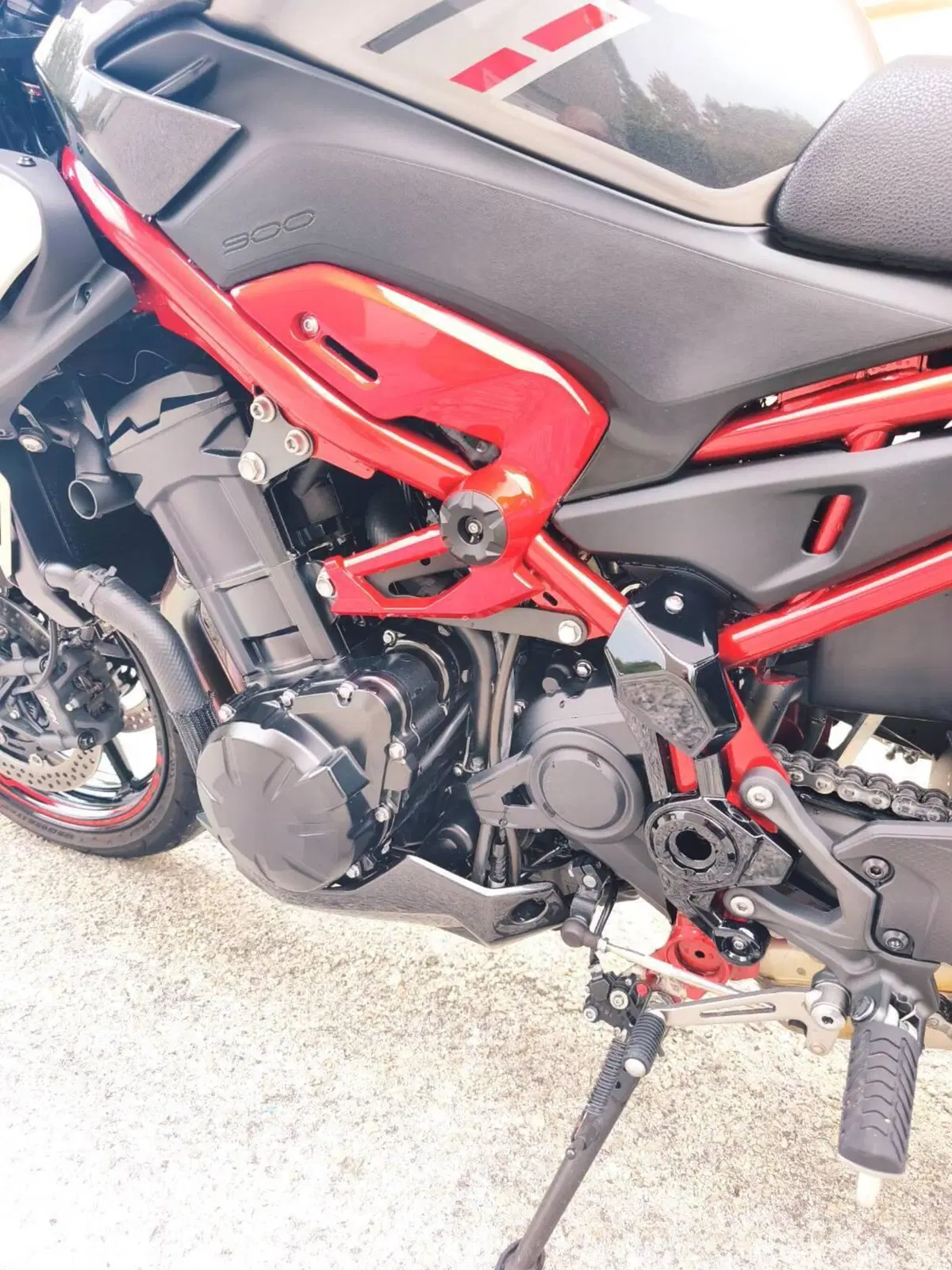Kawasaki Z 900 (2025 - 27) (17)