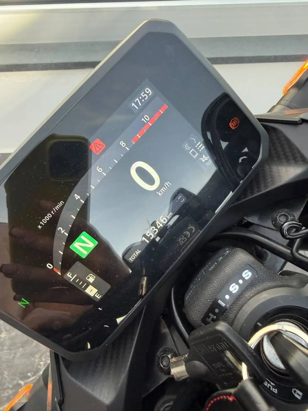 Honda CB 500 Hornet (2024 - 25) (3)