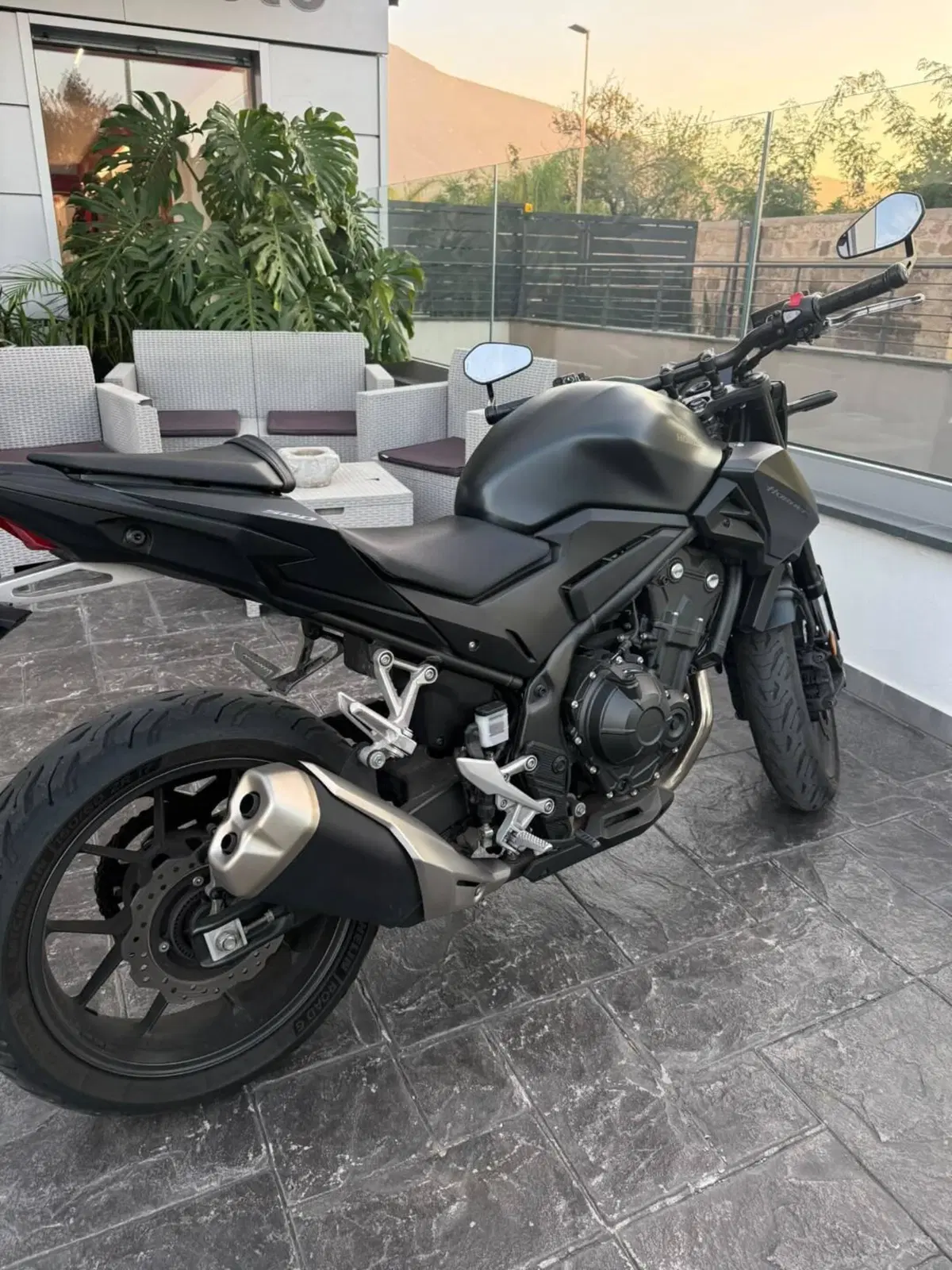 Honda CB 500 Hornet (2024 - 25) (7)