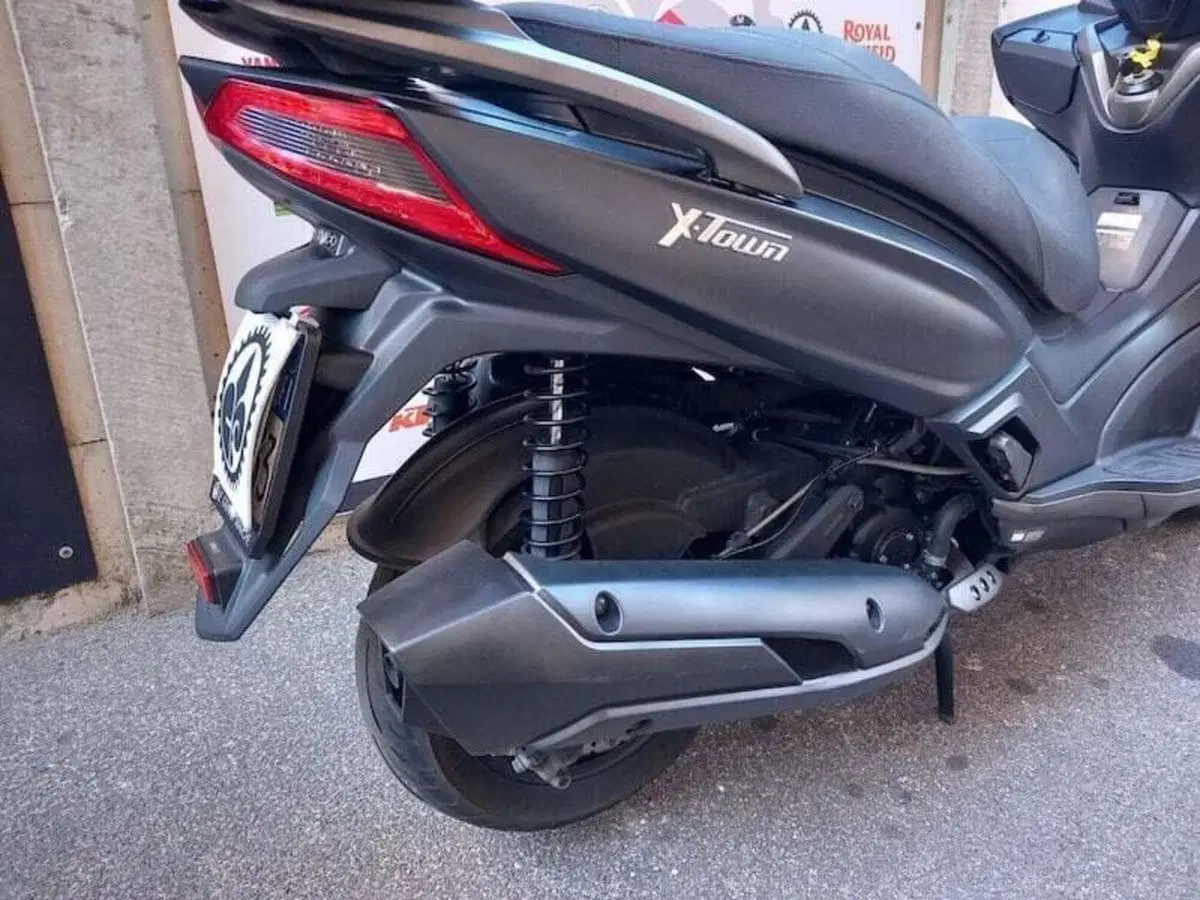 Kymco X-Town 300i City (2020) (2)