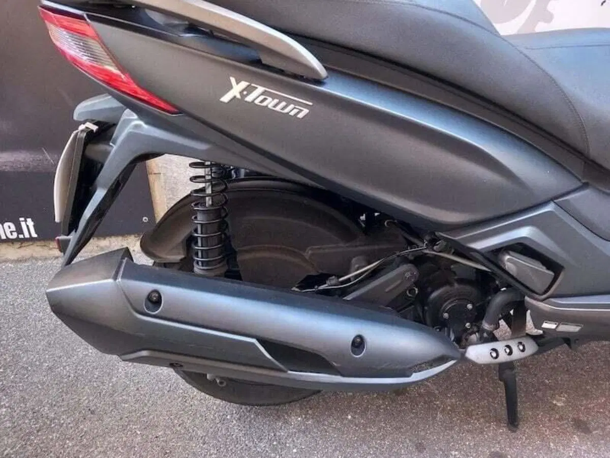 Kymco X-Town 300i City (2020) (3)