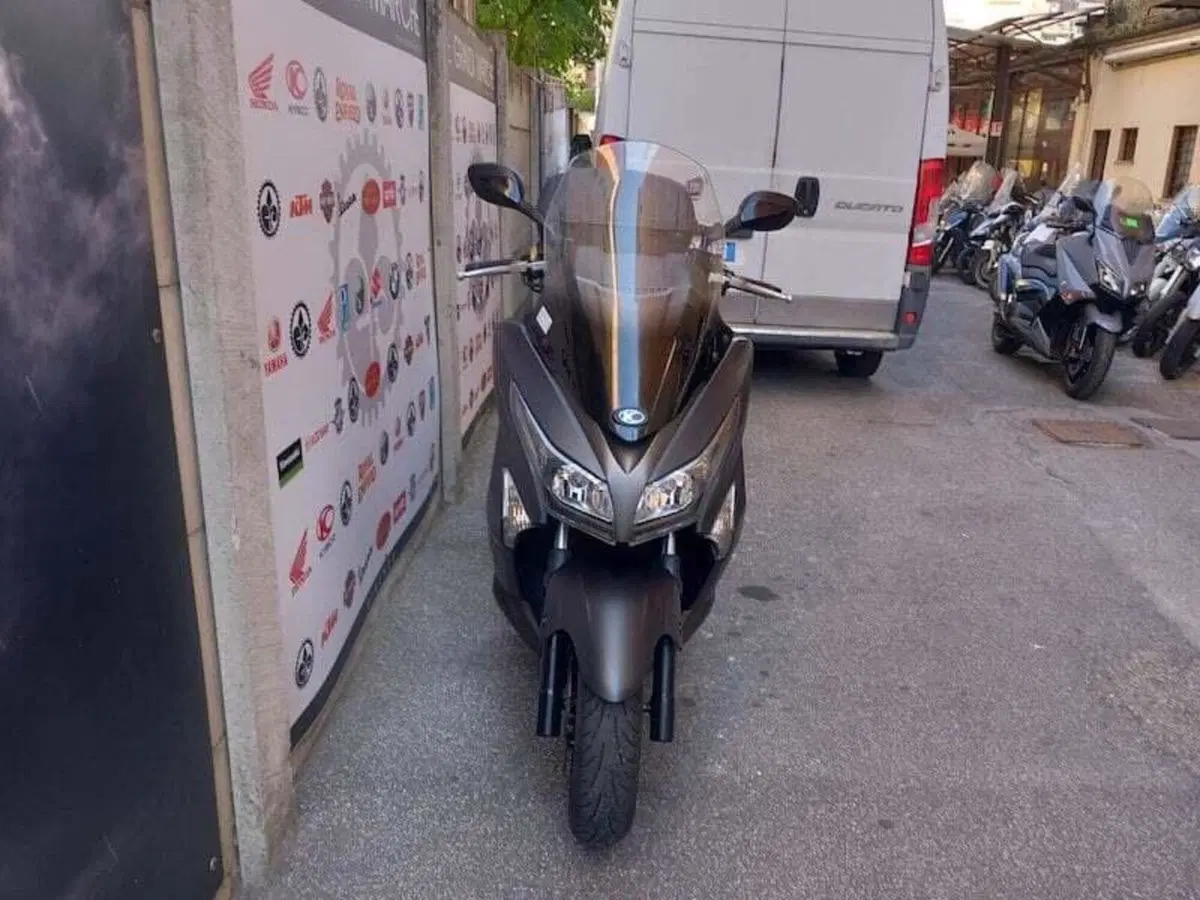 Kymco X-Town 300i City (2020) (14)