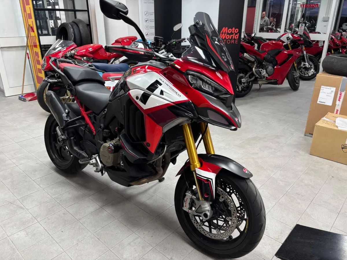 Ducati Multistrada V4 Pikes Peak (2021 - 24) (2)