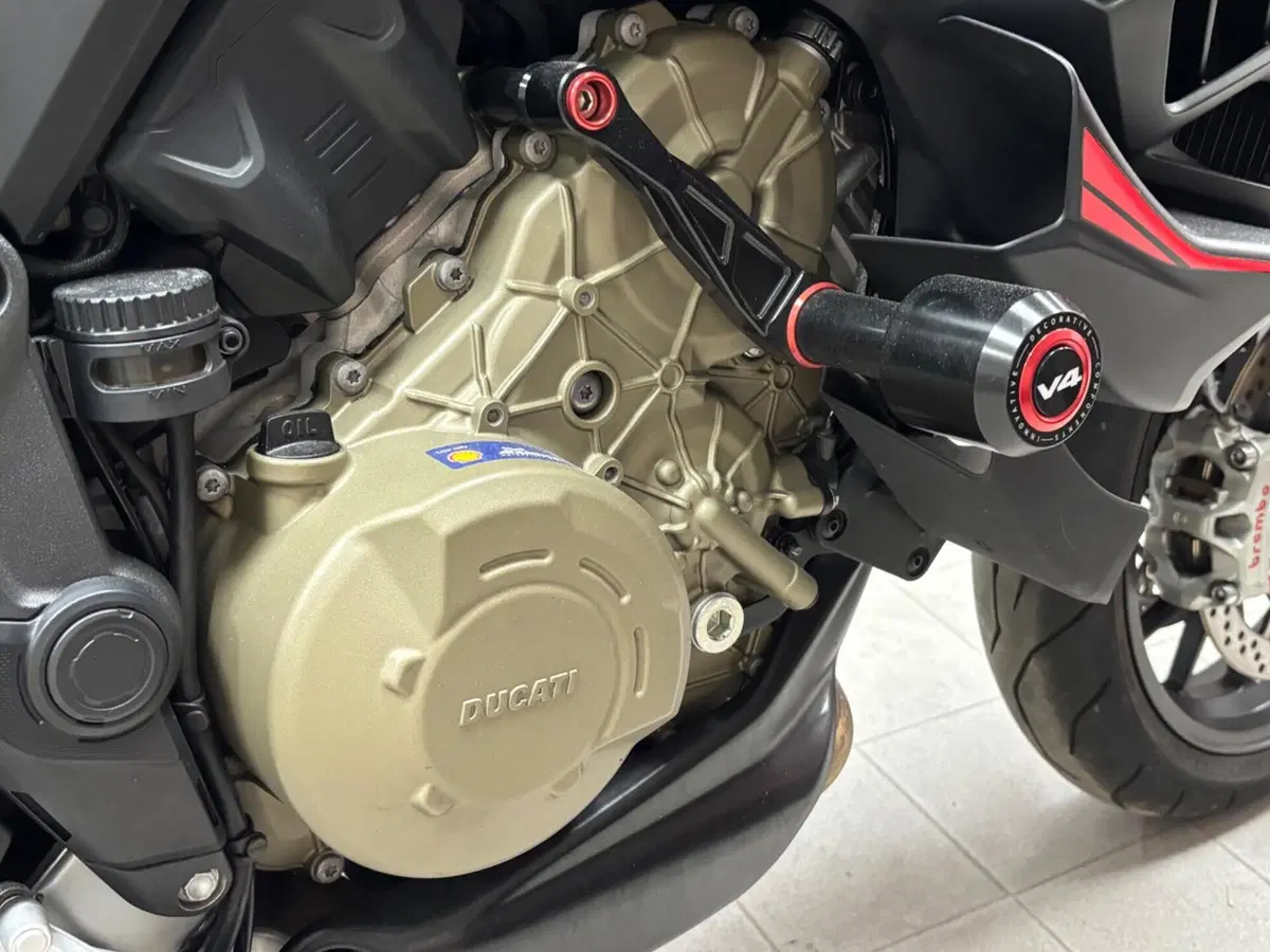 Ducati Multistrada V4 Pikes Peak (2021 - 24) (11)