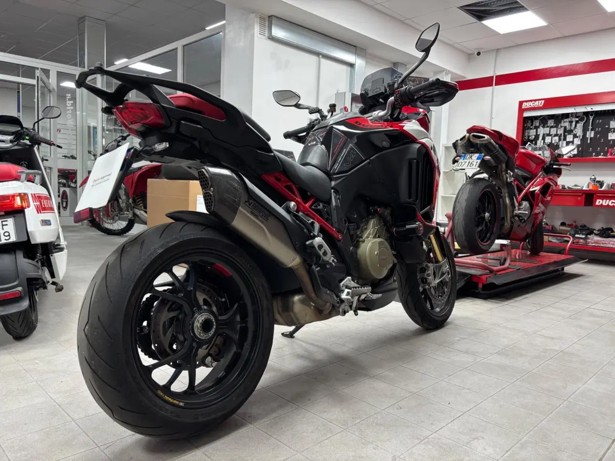 Ducati Multistrada V4 Pikes Peak (2021 - 24) (12)
