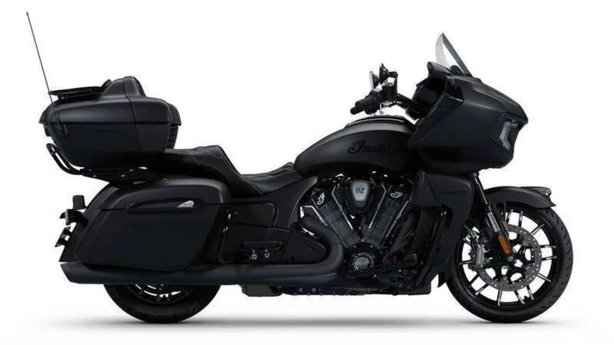 Indian Pursuit 1834 Powerplus Dark Horse (2025 - 26) (6)