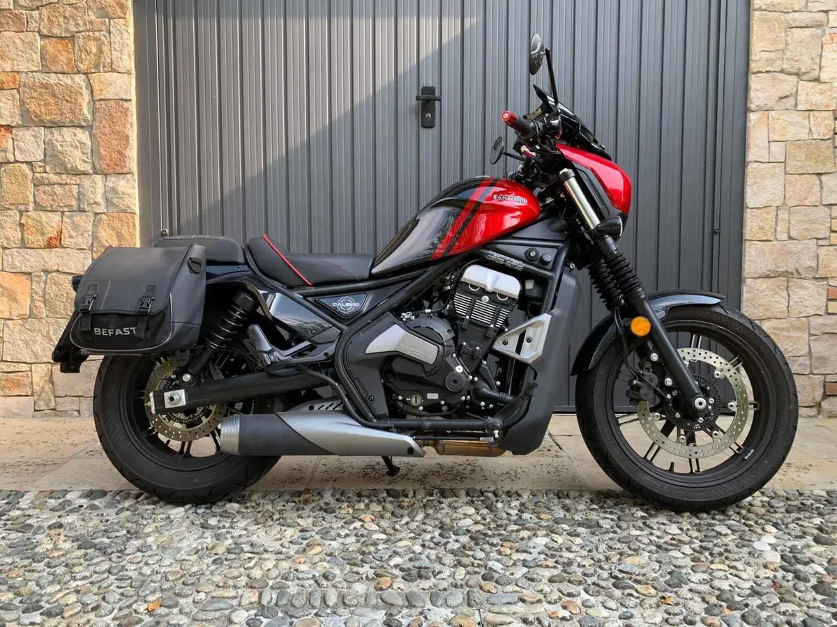 Moto Morini Calibro Custom (2024 - 26) (2)