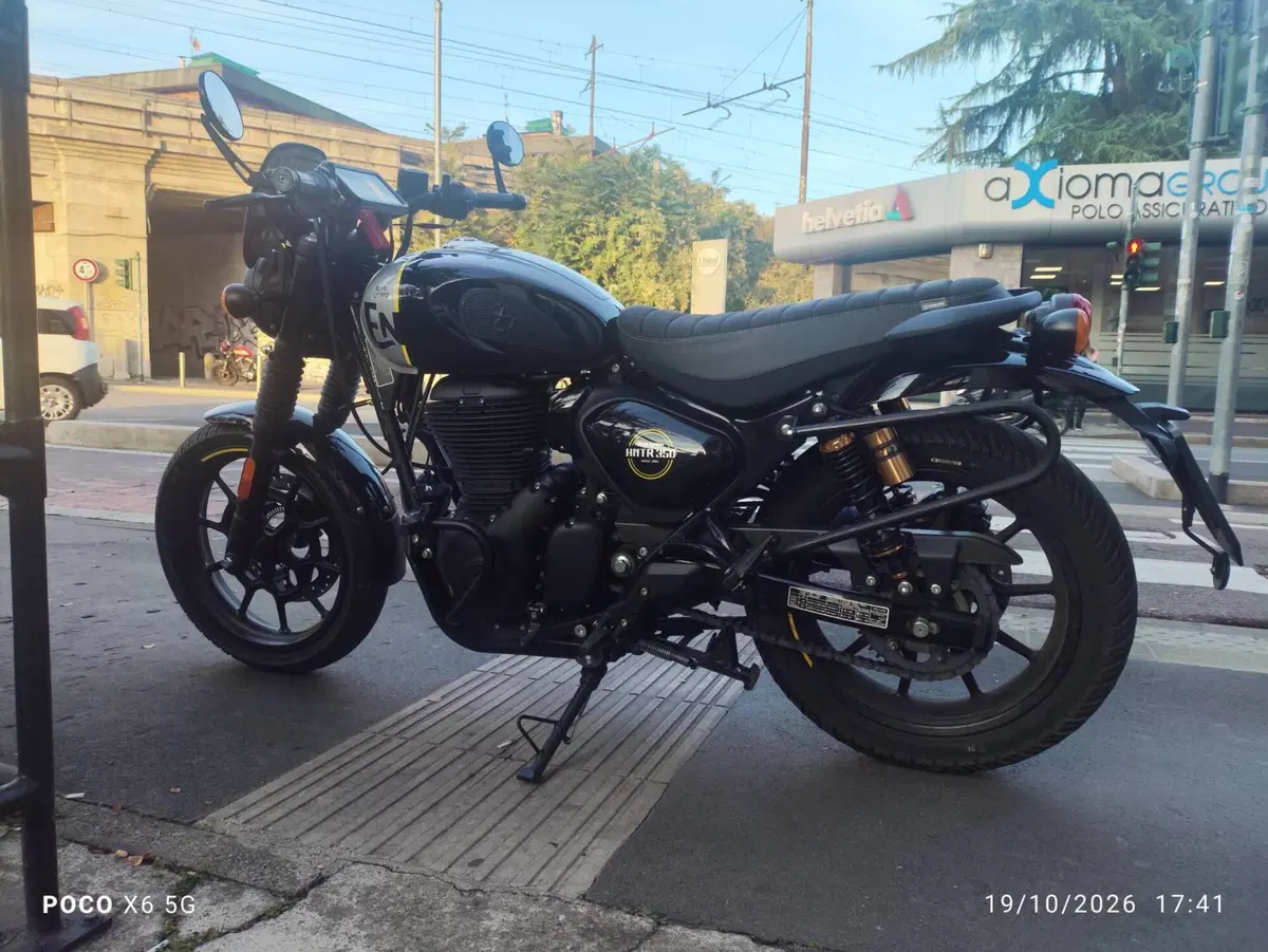 Royal Enfield HNTR 350 (2022 - 26) (6)