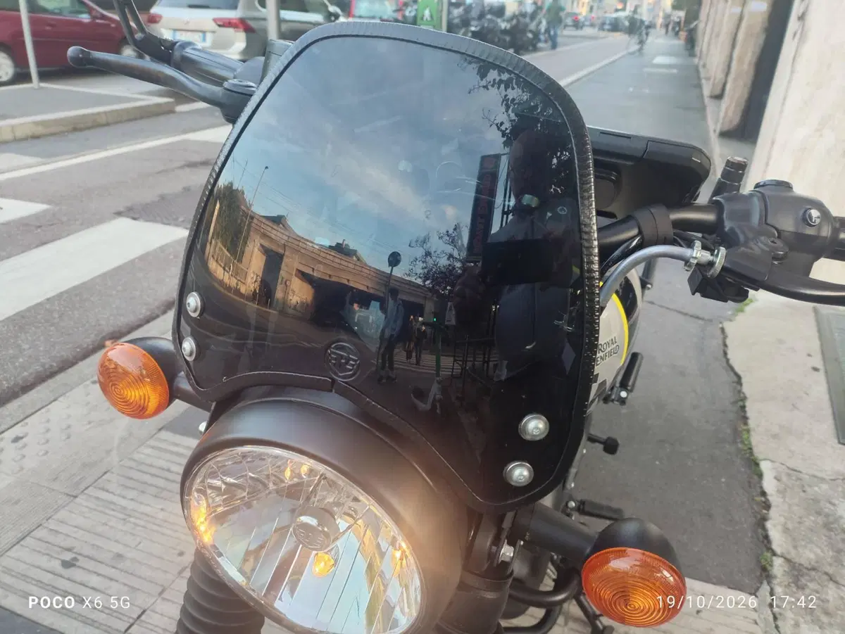 Royal Enfield HNTR 350 (2022 - 26) (9)