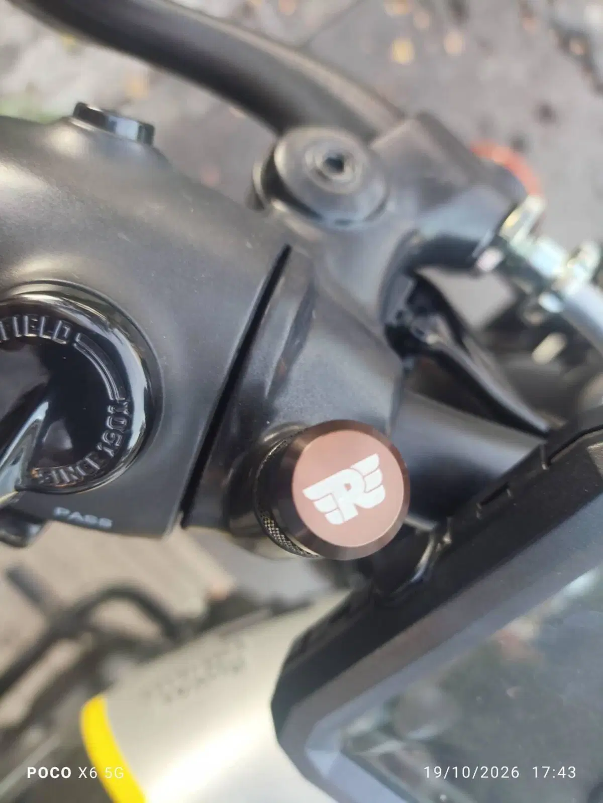 Royal Enfield HNTR 350 (2022 - 26) (17)