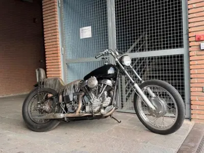 Harley-Davidson Panhead chopper d'epoca