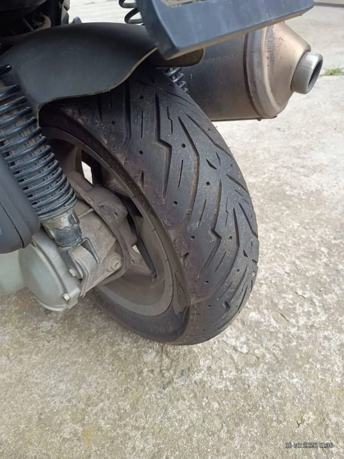 Aprilia Leonardo 150 (1997 - 02) (6)
