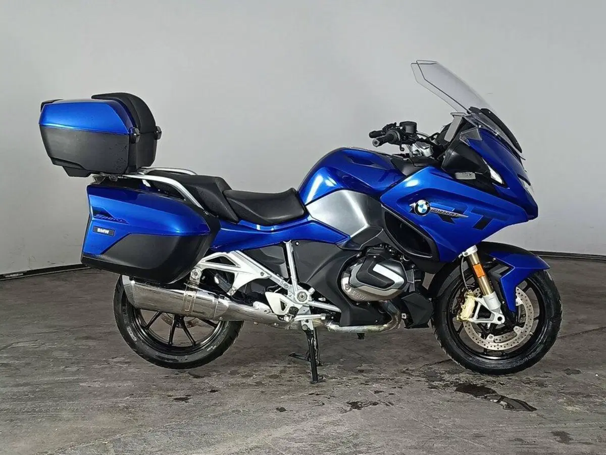 Vendo Bmw R 1250 RT (2021 - 25) usata a Civitanova Marche (codice ...