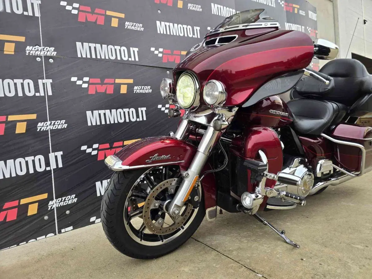 Harley-Davidson 107 Electra Glide Ultra Limited (2017 - 18) - FLHTK (3)