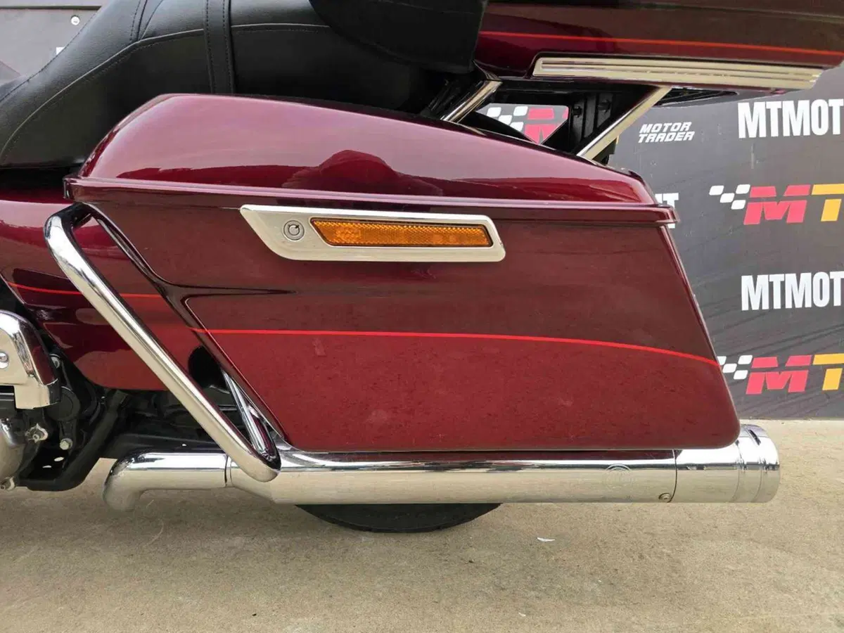 Harley-Davidson 107 Electra Glide Ultra Limited (2017 - 18) - FLHTK (9)
