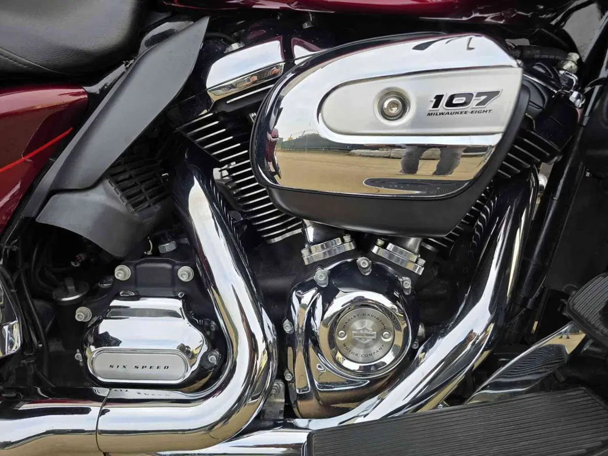 Harley-Davidson 107 Electra Glide Ultra Limited (2017 - 18) - FLHTK (22)