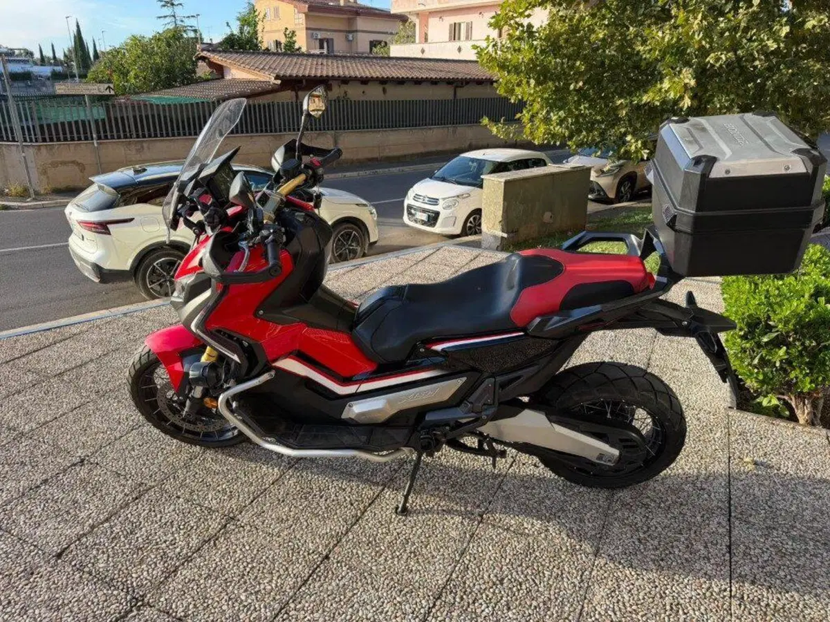 Honda X-ADV 750 Travel Edition (2017) (5)