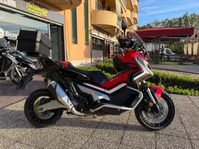 Honda X-ADV 750 Travel Edition (2017) usata