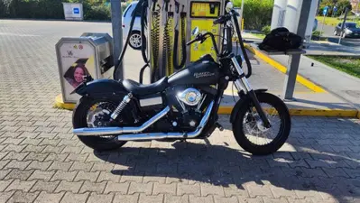 Harley-Davidson 1584 Street Bob (2008 - 15) - FXDB usata