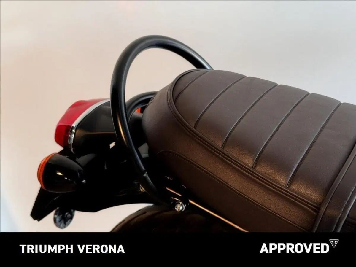 Triumph Bonneville T120 Black (2026) (4)