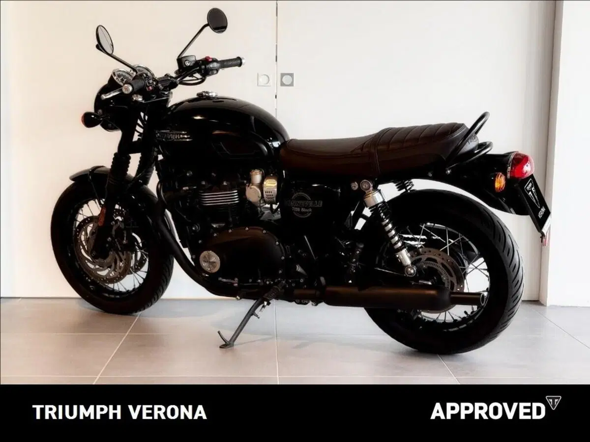 Triumph Bonneville T120 Black (2026) (7)