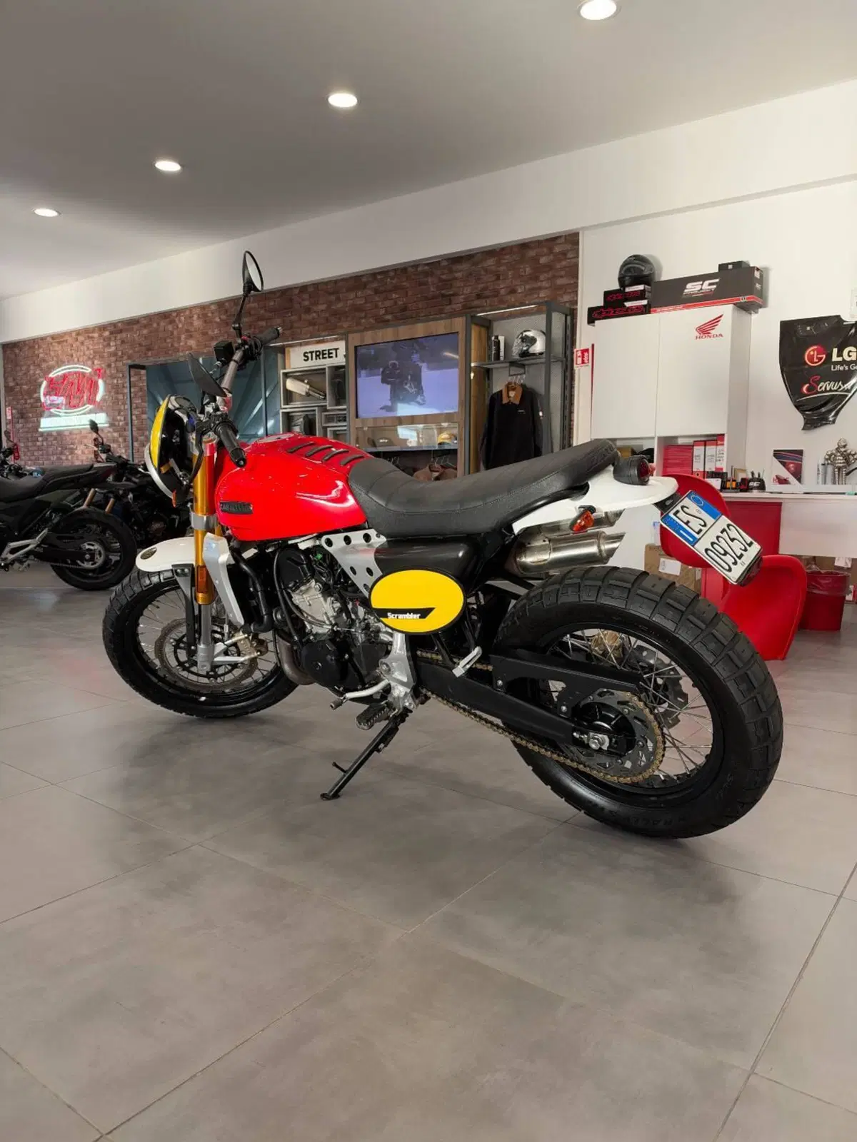 Fantic Motor Caballero 500 Scrambler 4T (2018 - 21) (3)