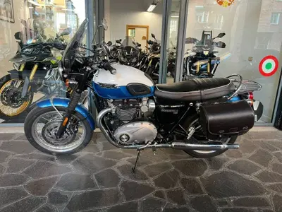 Triumph Bonneville T120 (2021 - 25) usata
