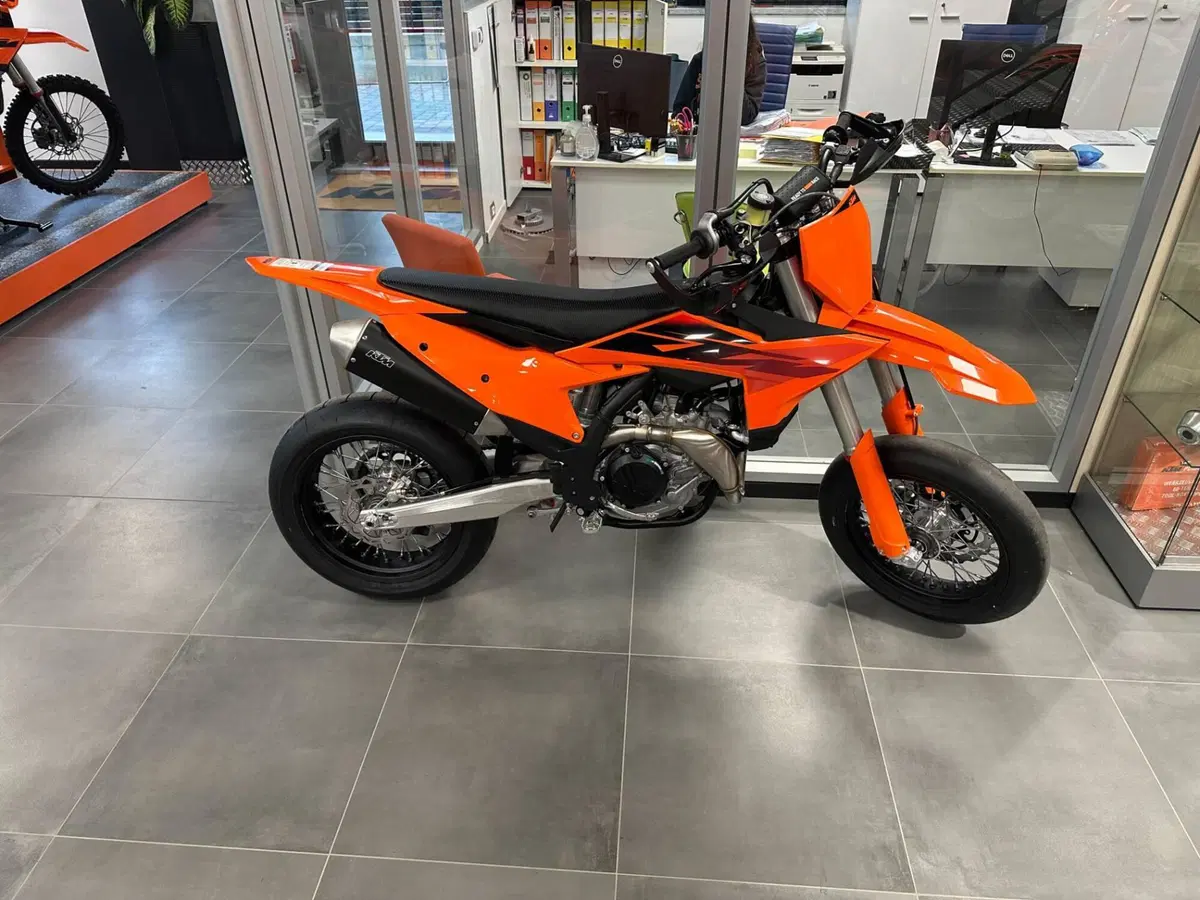 KTM 450 SMR (2027)