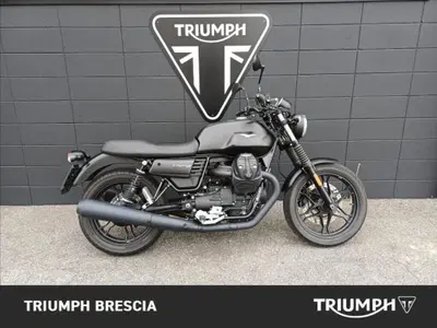Moto Guzzi V7 III Stone (2017 - 20) usata