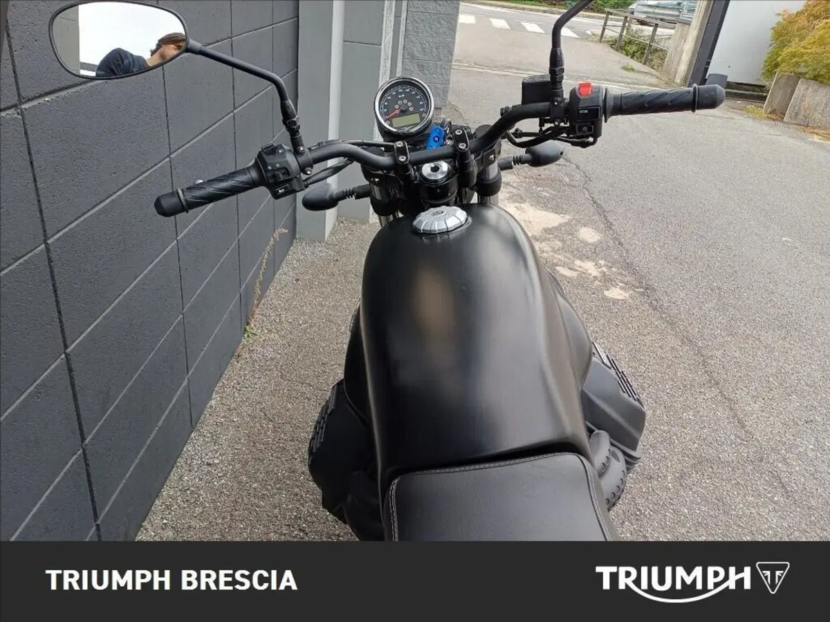 Moto Guzzi V7 III Stone (2017 - 20) (8)