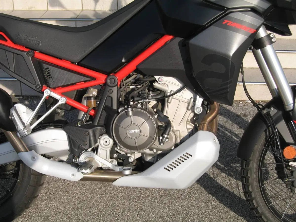 Aprilia Tuareg 660 (2022 - 24) (3)