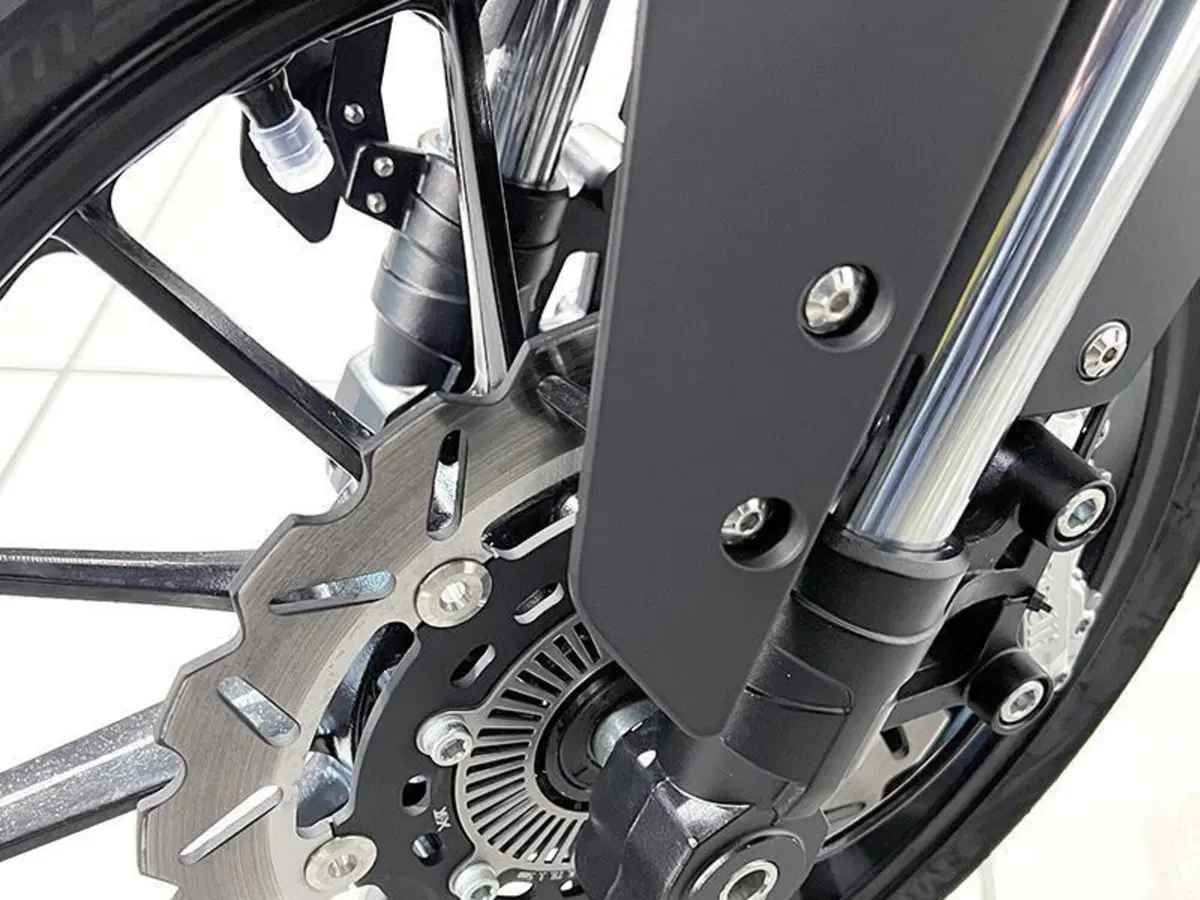 Benelli Leoncino 250 (2021 - 25) (3)