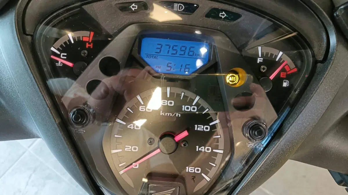 Honda SH 125 i ABS (2013 - 17) (6)
