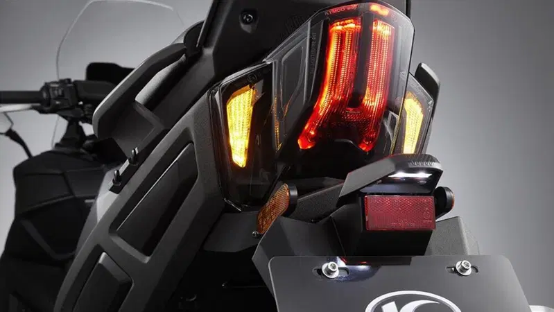 EICMA 2026: come Taiwan vuole rivoluzionare scooter crossover, sicurezza e mobilità elettrica [GALLERY]