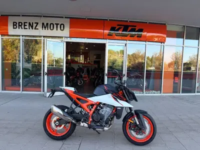KTM 990 Duke R (2026) nuova