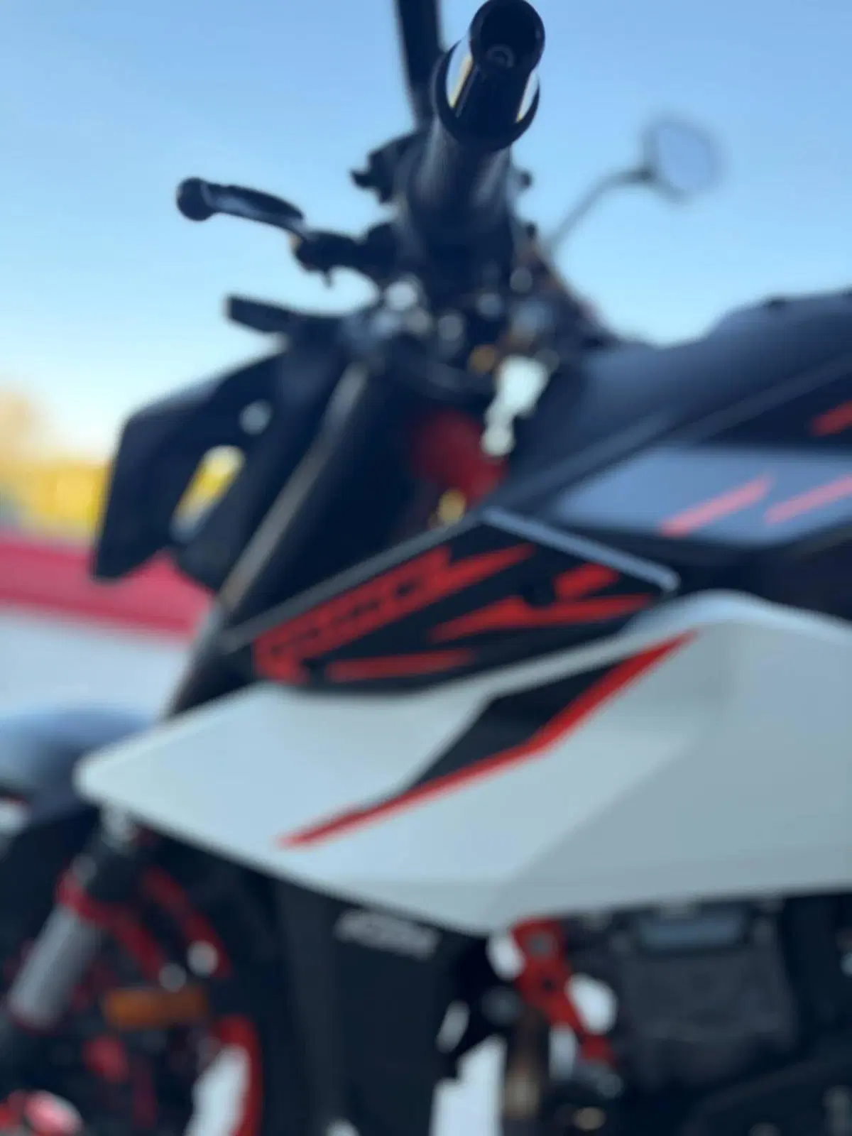 KTM 990 Duke R (2026) (4)