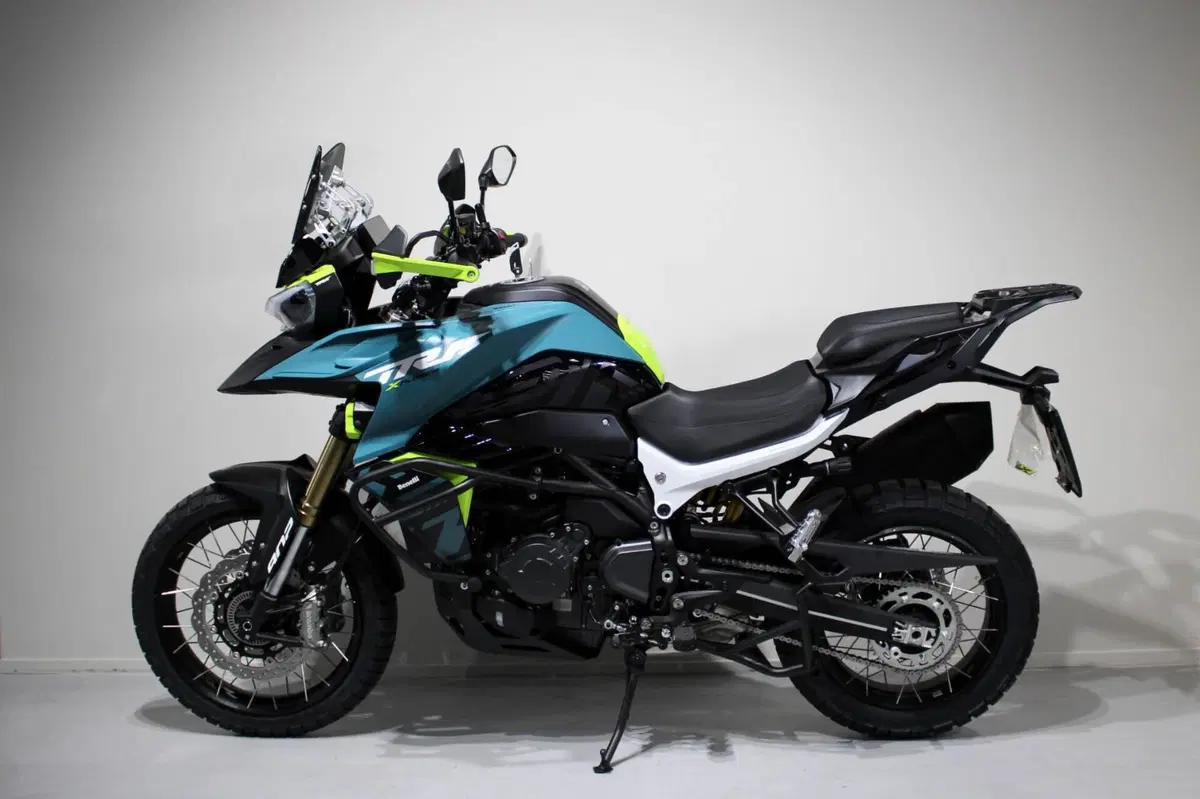 Benelli TRK 902 Xplorer (2026) (4)