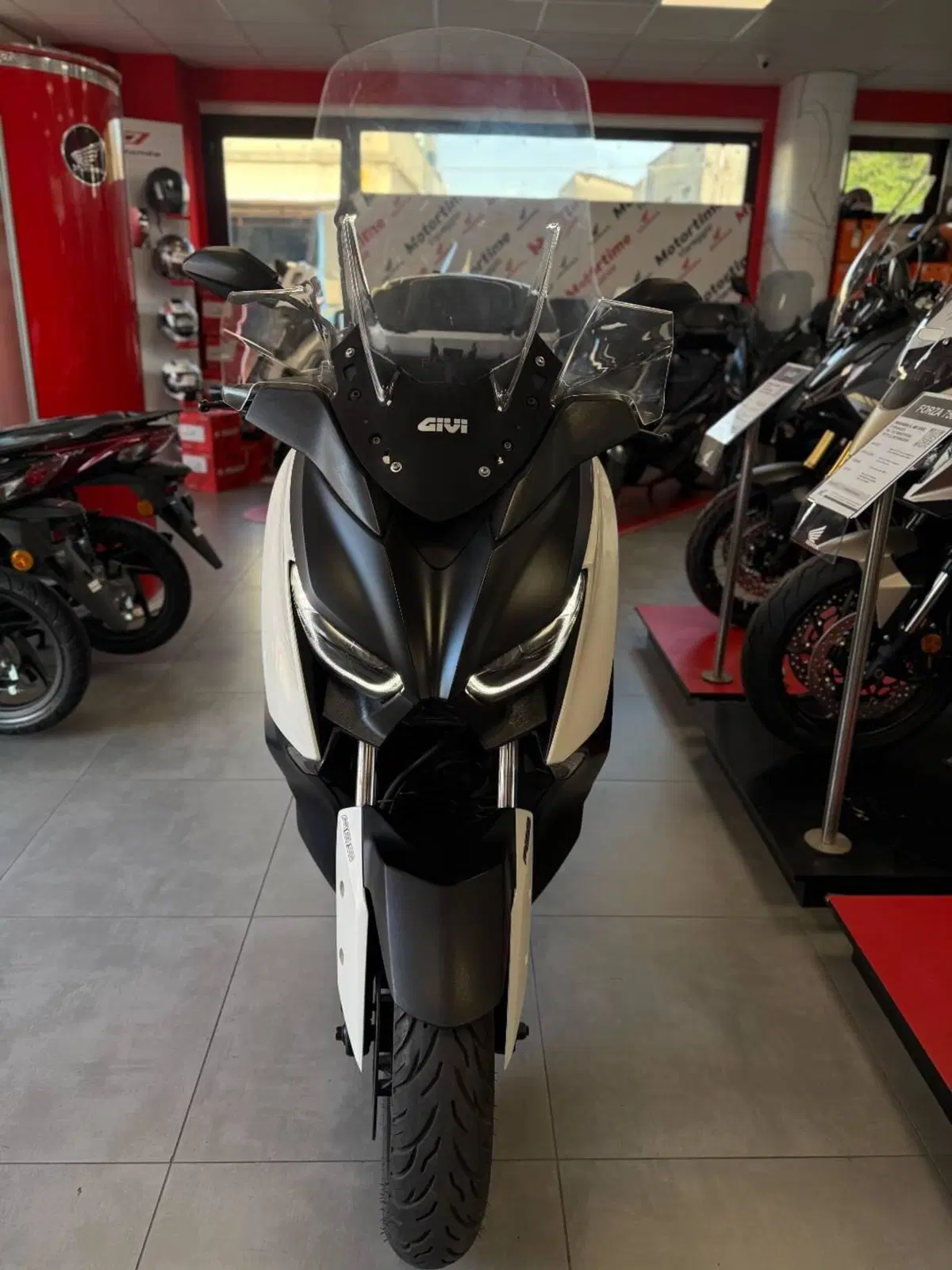 Yamaha X-Max 300 ABS (2017 - 20)