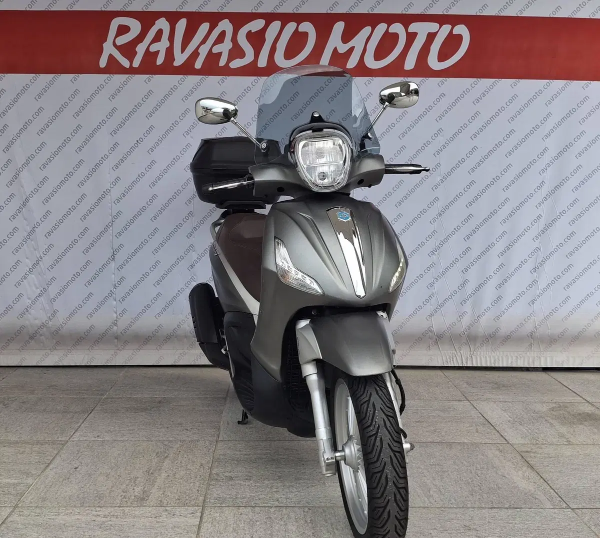 Piaggio Beverly 300 S i.e. ABS-ASR (2016 - 20) (3)